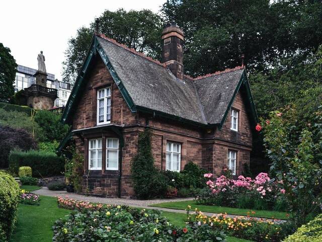 Venda em Chácara Seis de Outubro - São Paulo